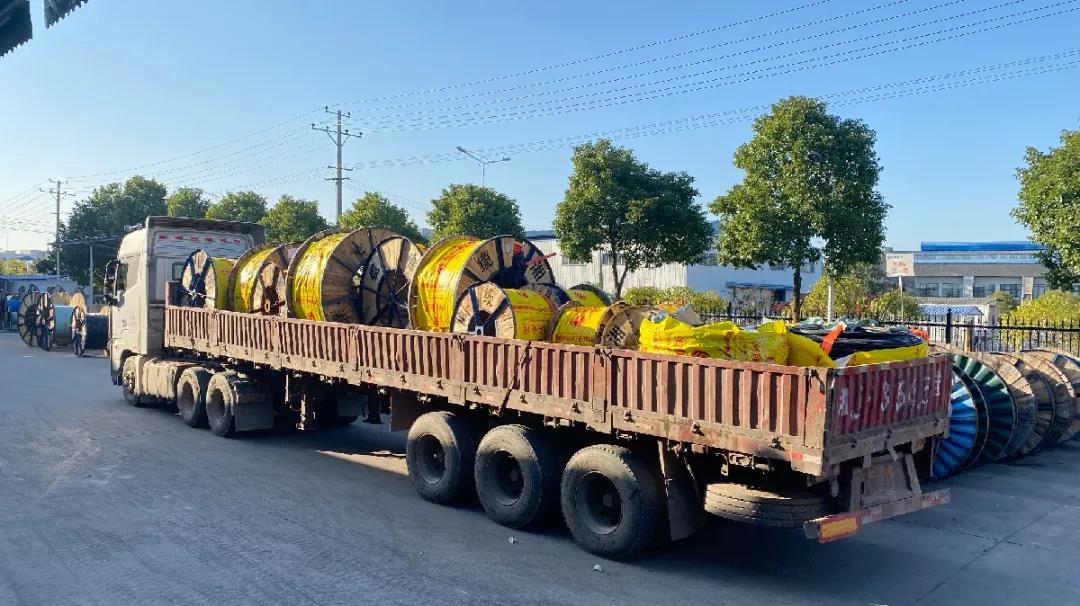 服務不停 發(fā)貨不止 服務客戶我們一直在路上！